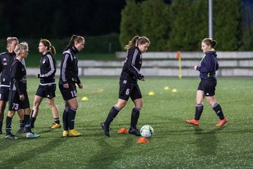 Bild 20 - Frauen VfR Horst - Holstein Kiel : Ergebnis: 0:11